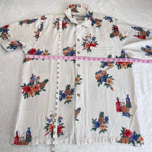 Batik Bay Men's Silk Hawaiian Shirt Size Medium Pineapple Floral Tropical - Picture 3 of 6